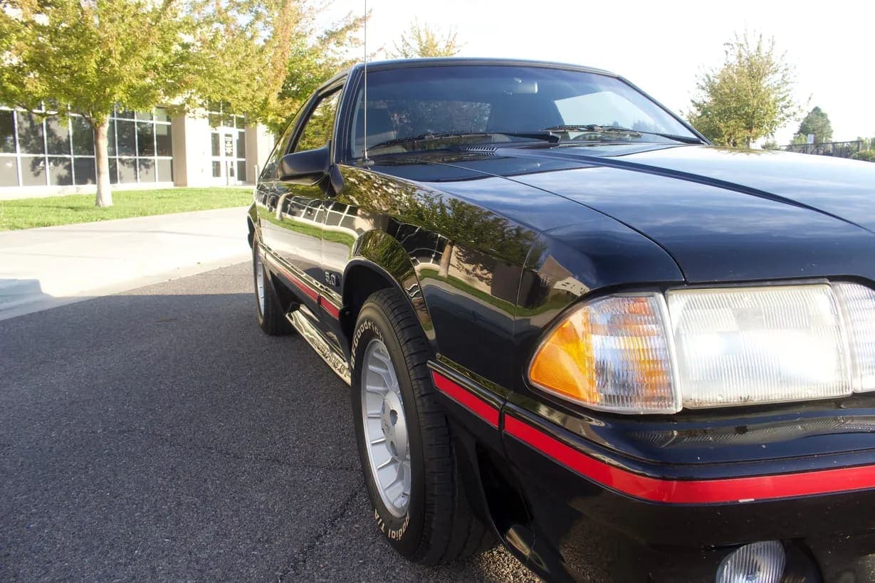 1989 Ford Mustang GT 5.0 Hatchback, view