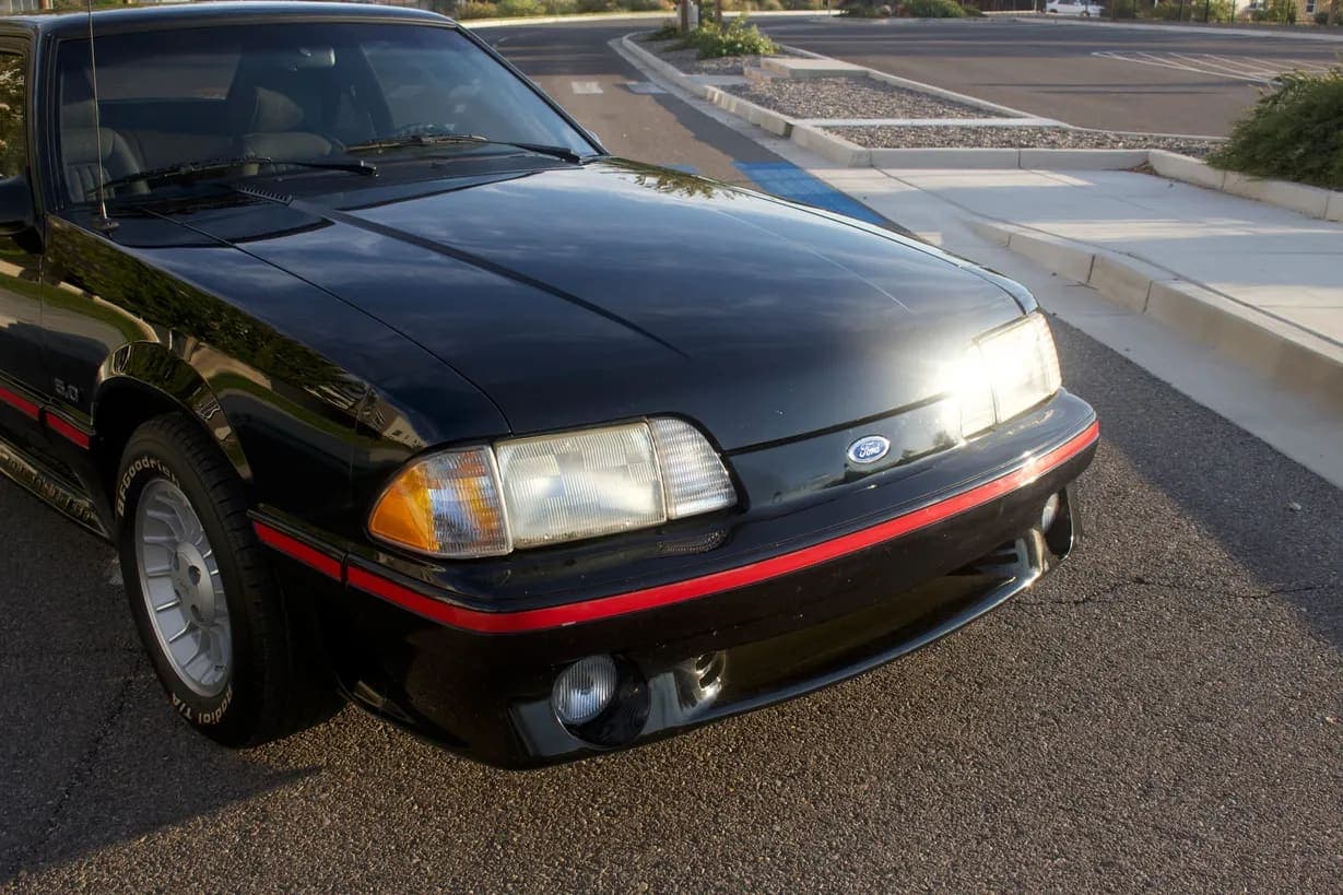 1989 Ford Mustang GT 5.0 Hatchback, view