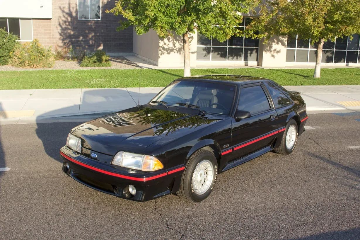 1989 Ford Mustang GT 5.0 Hatchback, view