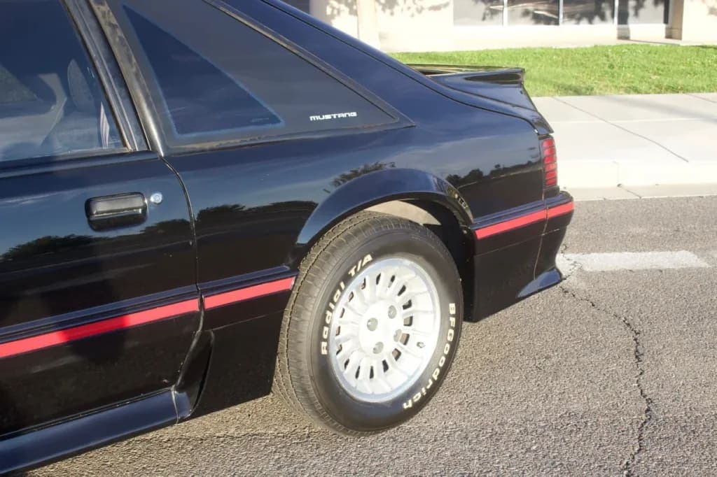 1989 Ford Mustang GT 5.0 Hatchback, view