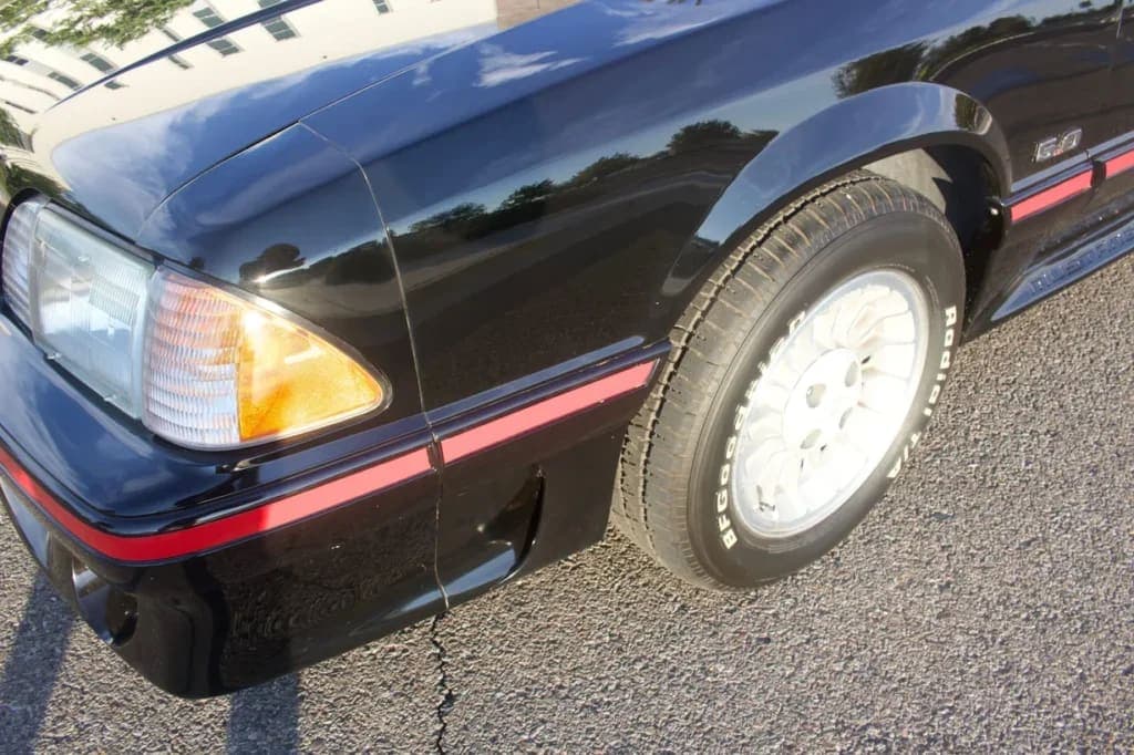 1989 Ford Mustang GT 5.0 Hatchback, view
