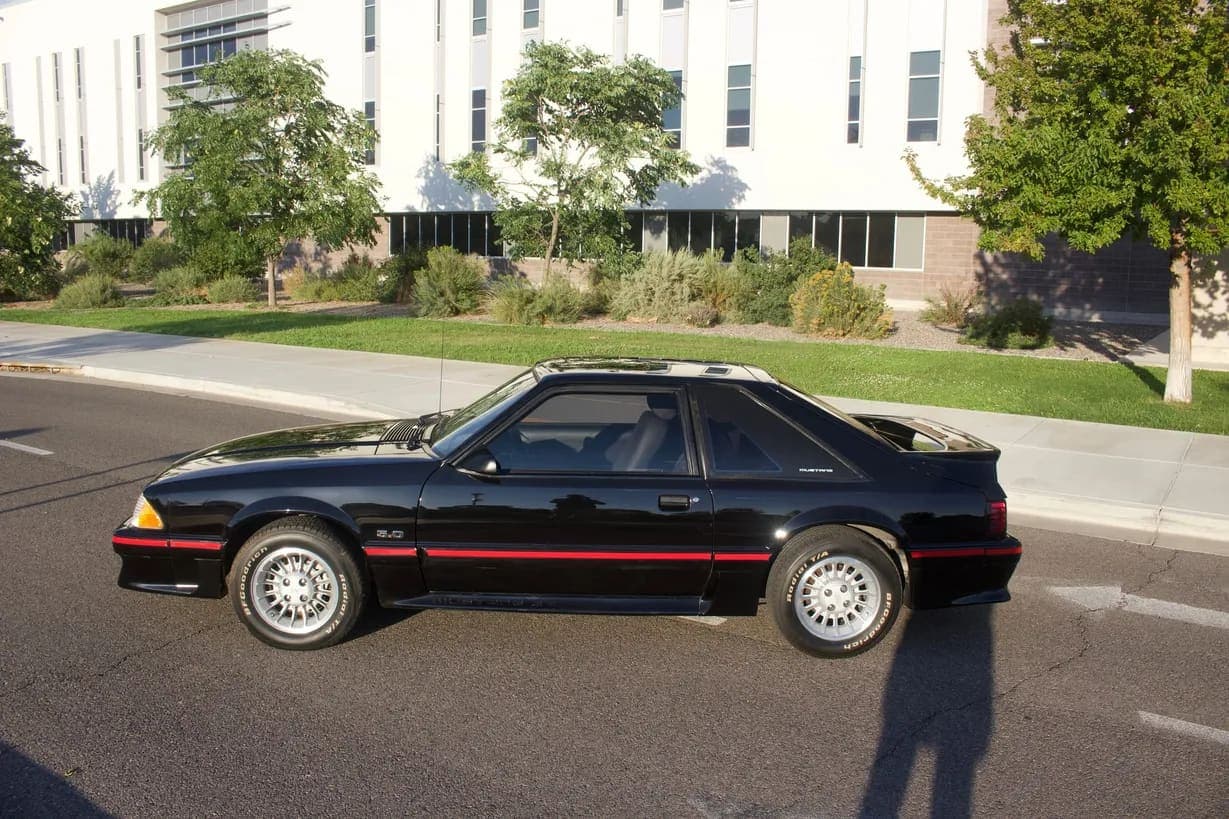 1989 Ford Mustang GT 5.0 Hatchback, view