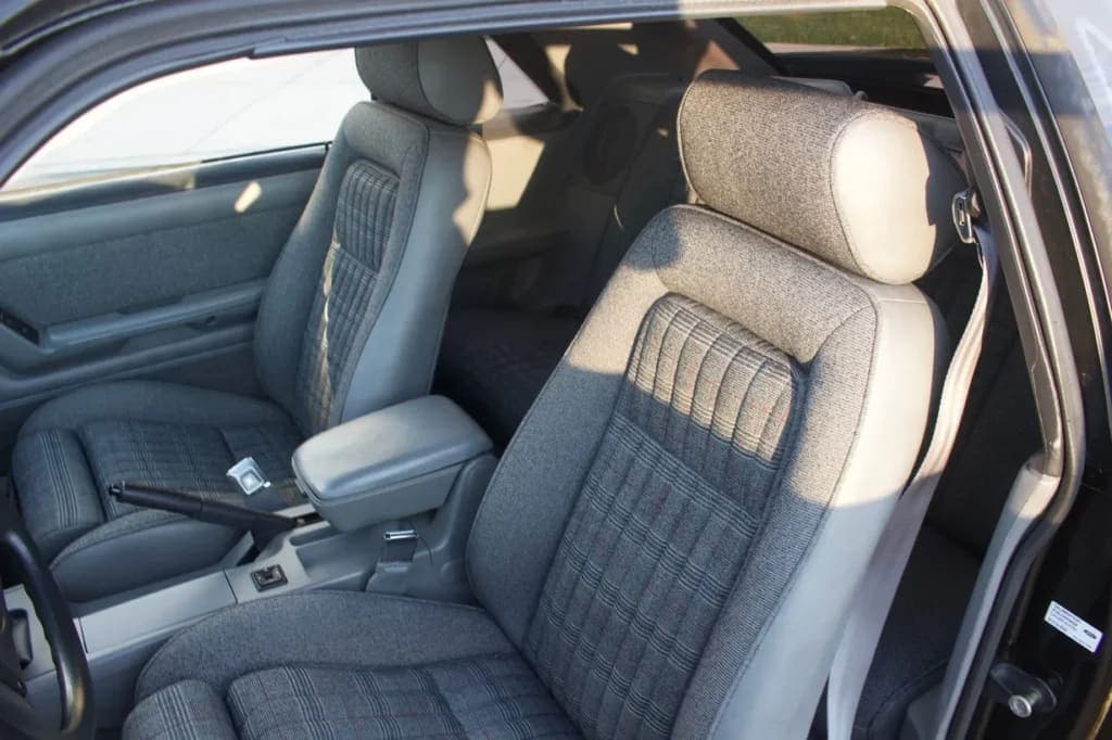 1989 Ford Mustang GT 5.0 Hatchback, view