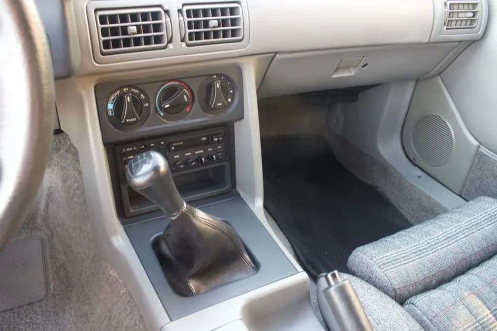 1989 Ford Mustang GT 5.0 Hatchback, view