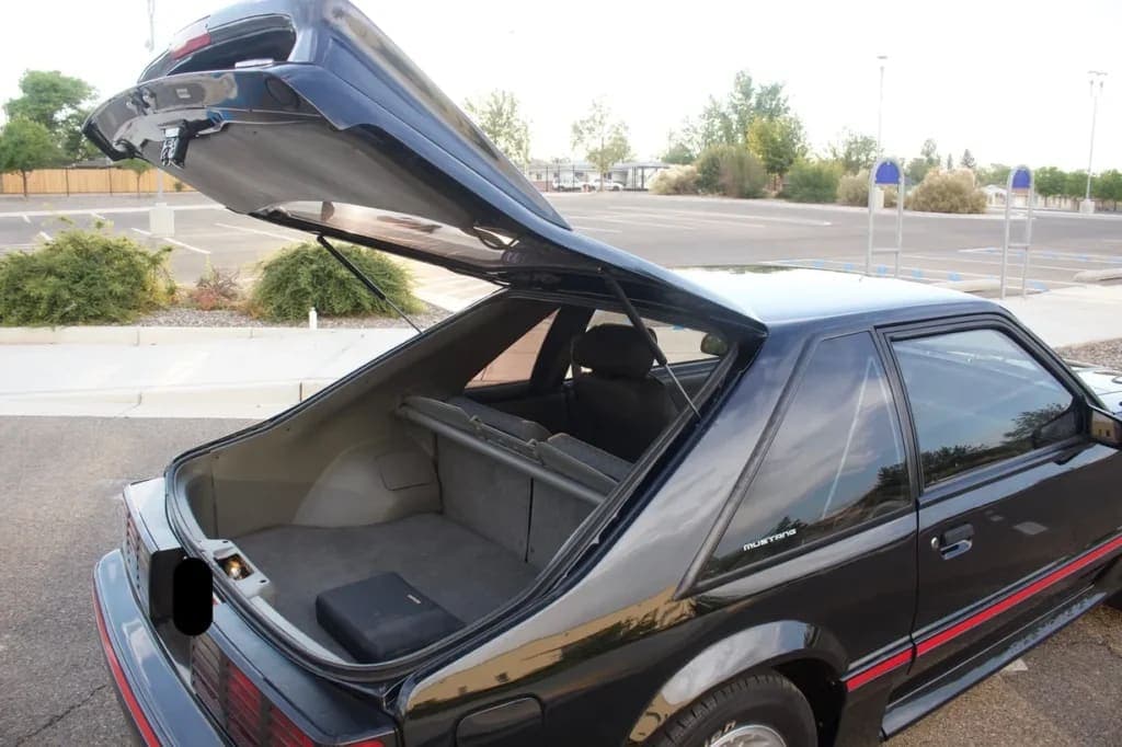 1989 Ford Mustang GT 5.0 Hatchback, view