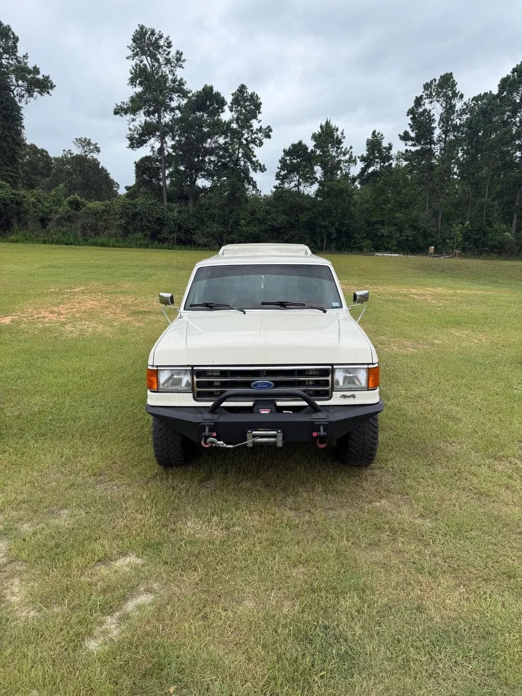 1991 Ford F-150 XLT Lariat, view