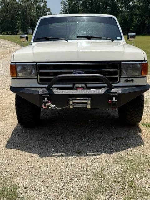 1991 Ford F-150 XLT Lariat, view