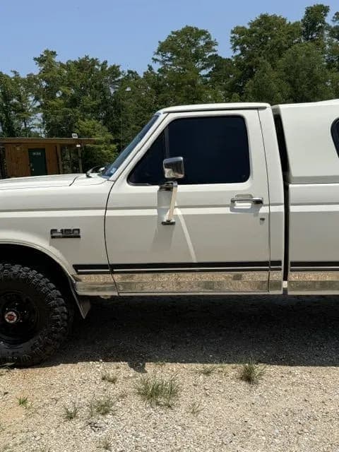 1991 Ford F-150 XLT Lariat, view
