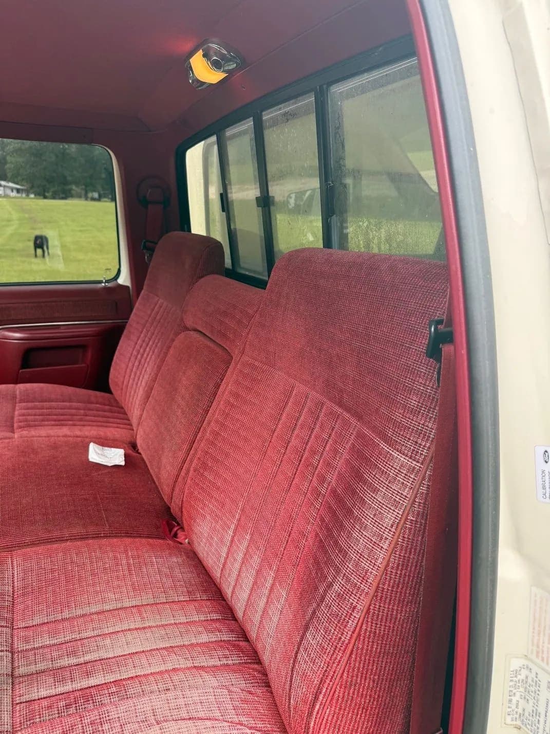 1991 Ford F-150 XLT Lariat, view