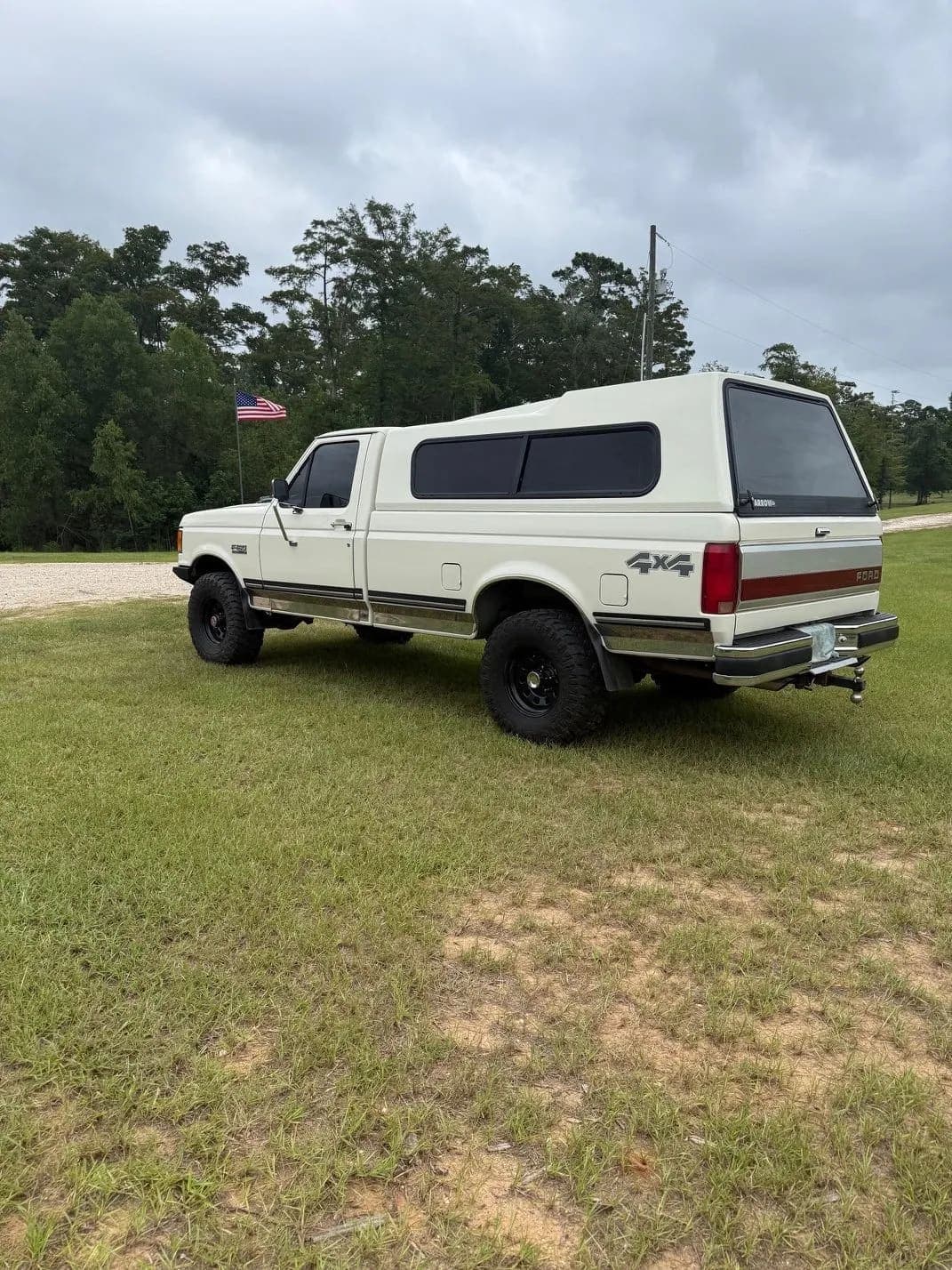 1991 Ford F-150 XLT Lariat, view