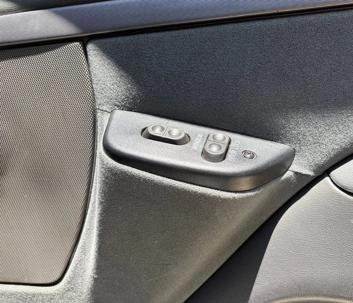 1993 Ford F-350 XLT, view