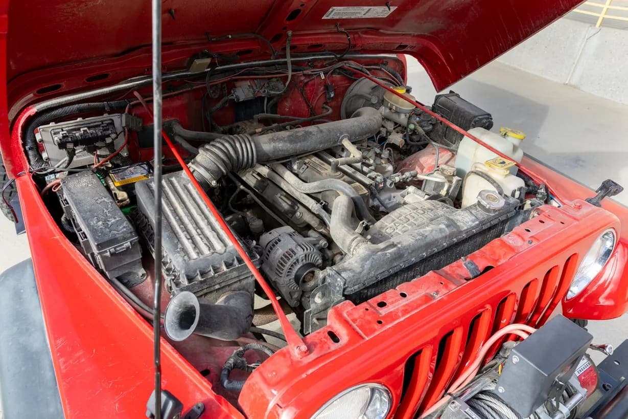 2000 Jeep Wrangler Sport 4.0, view