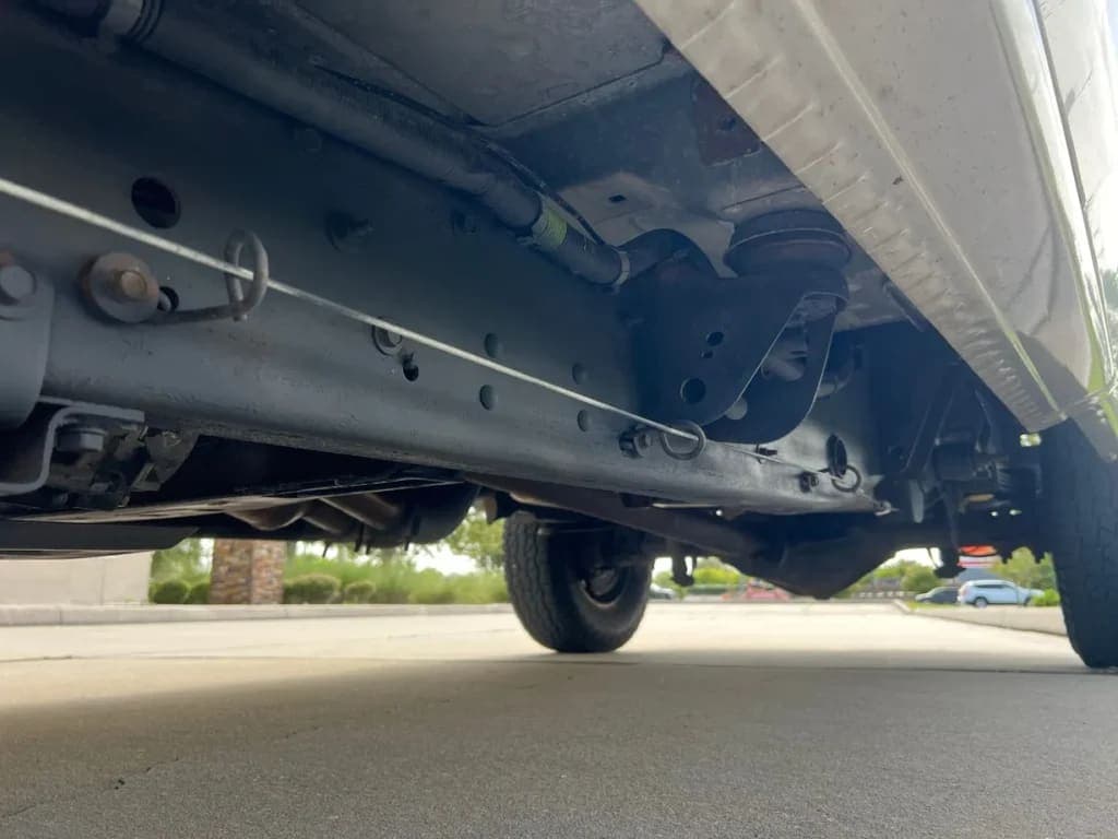 2001 GMC Sierra 2500HD SLE Extended, view
