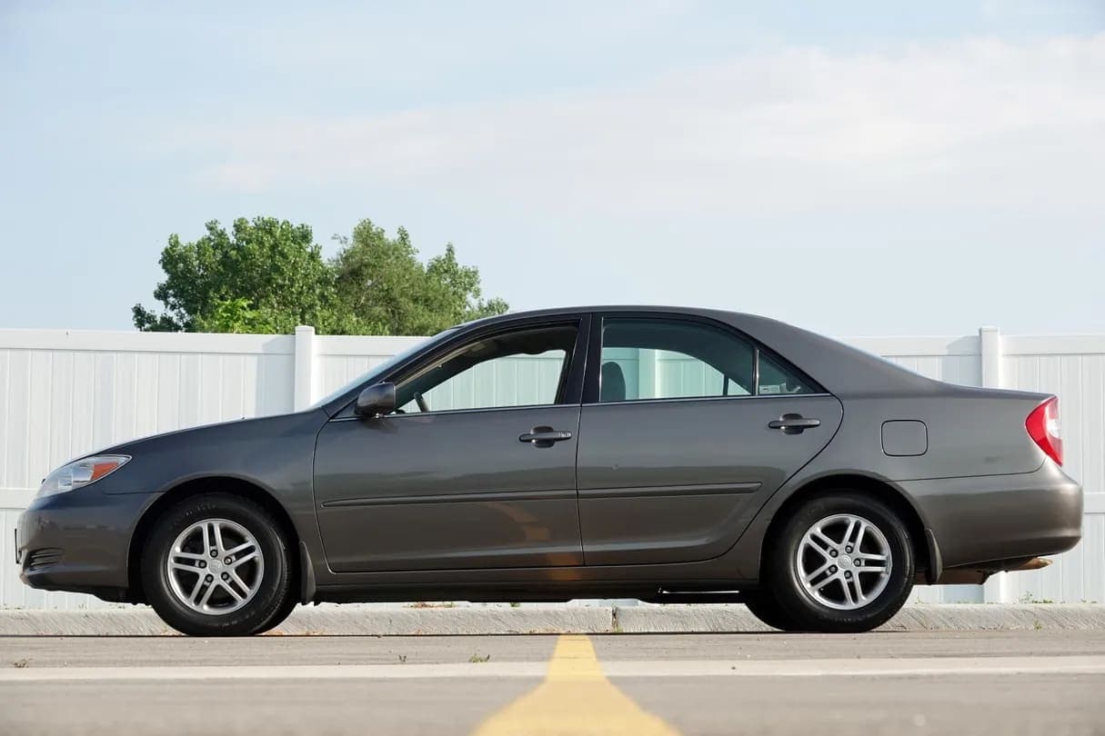 2002 Toyota Camry LE, view