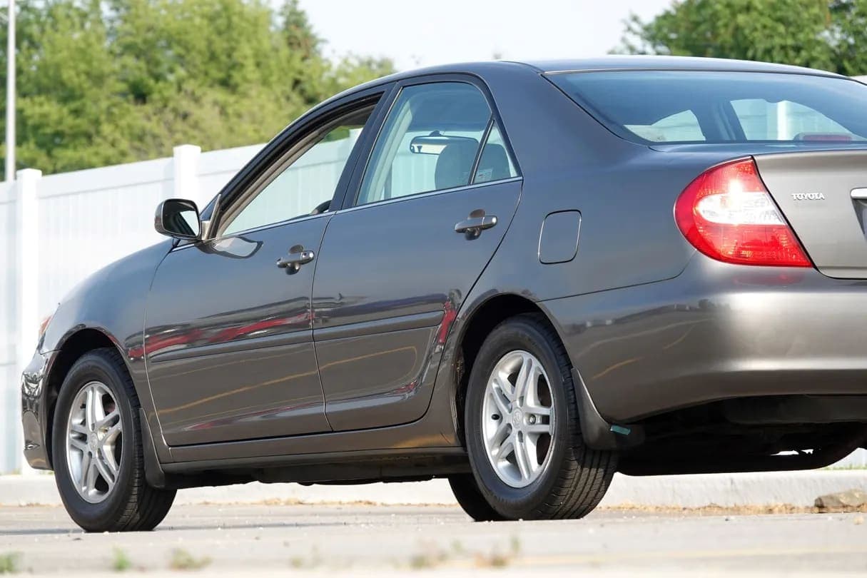2002 Toyota Camry LE, view
