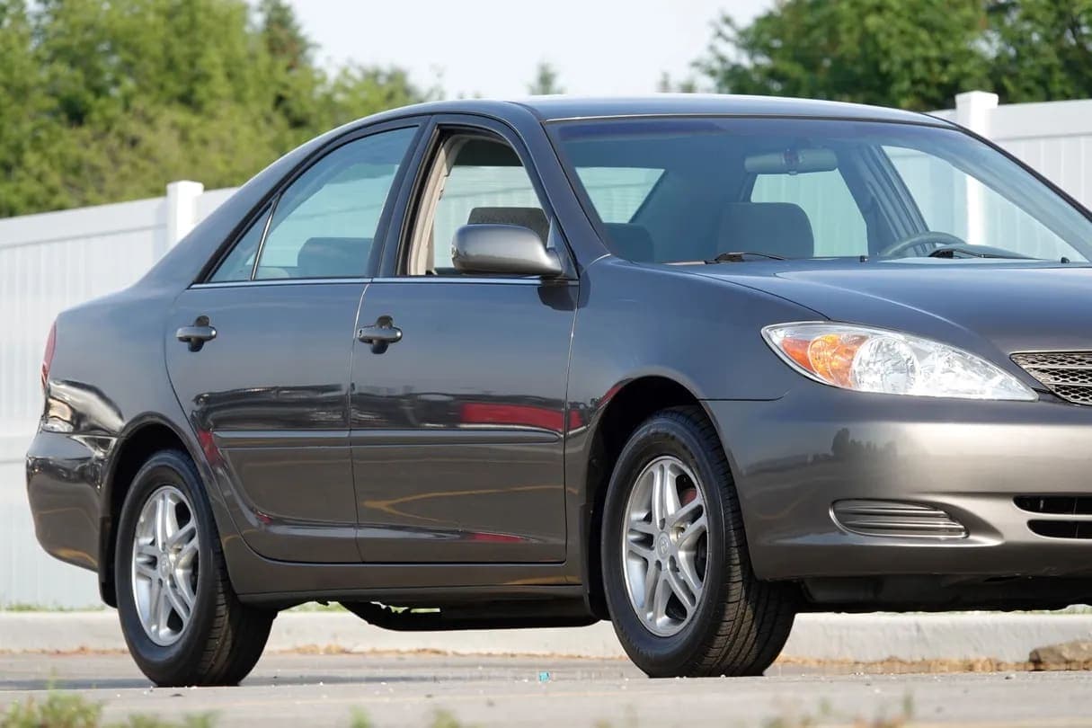 2002 Toyota Camry LE, view