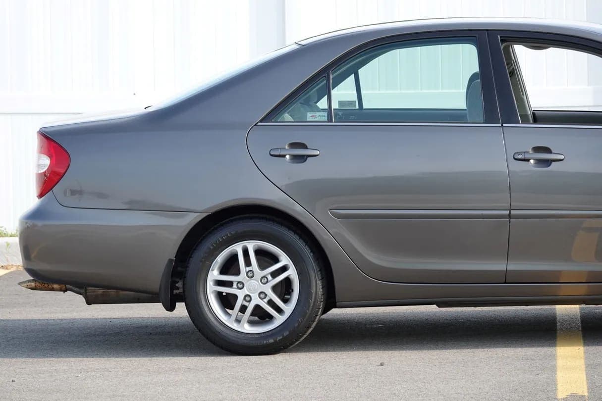 2002 Toyota Camry LE, view