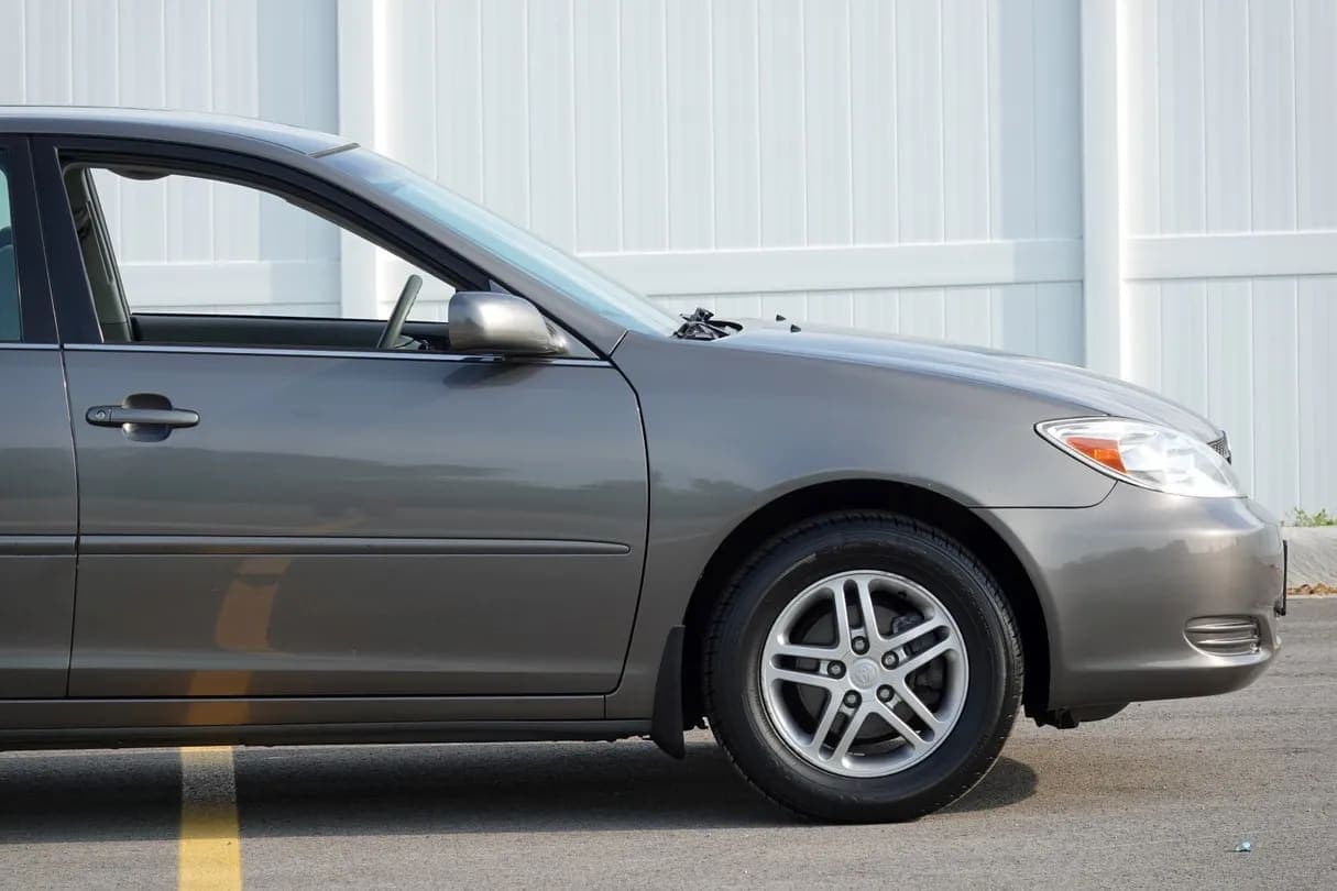 2002 Toyota Camry LE, view