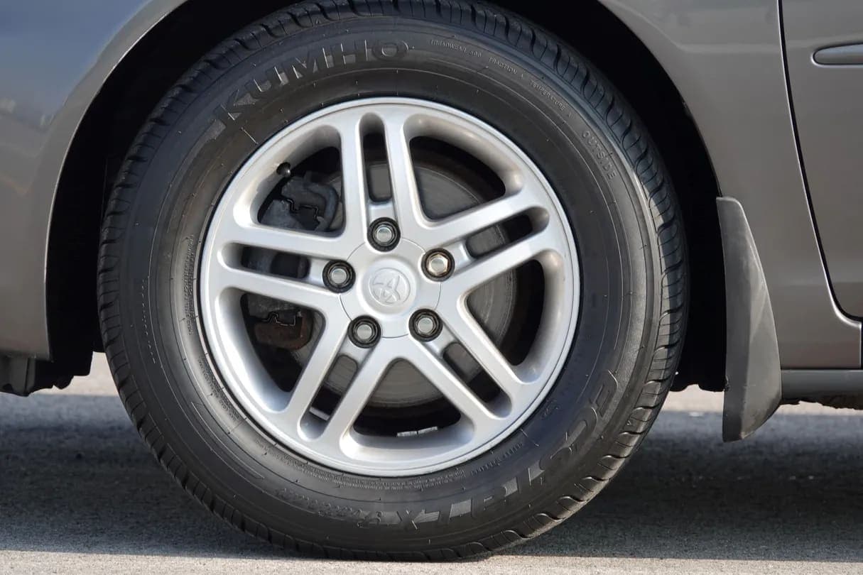 2002 Toyota Camry LE, view