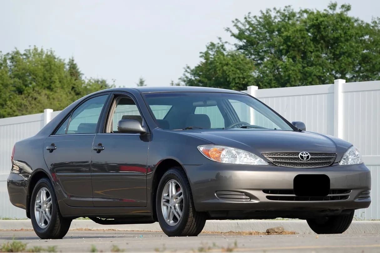 2002 Toyota Camry LE, view