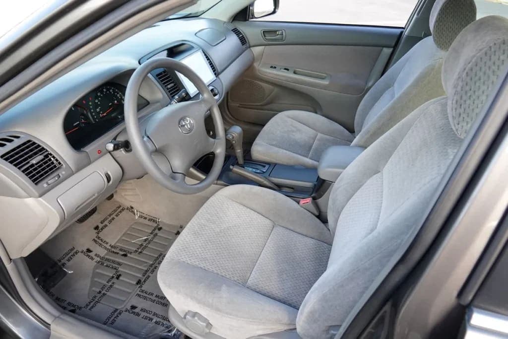 2002 Toyota Camry LE, view