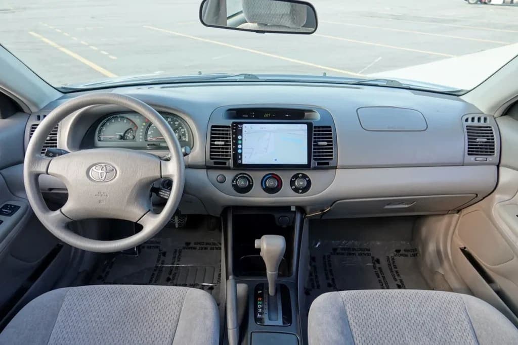 2002 Toyota Camry LE, view