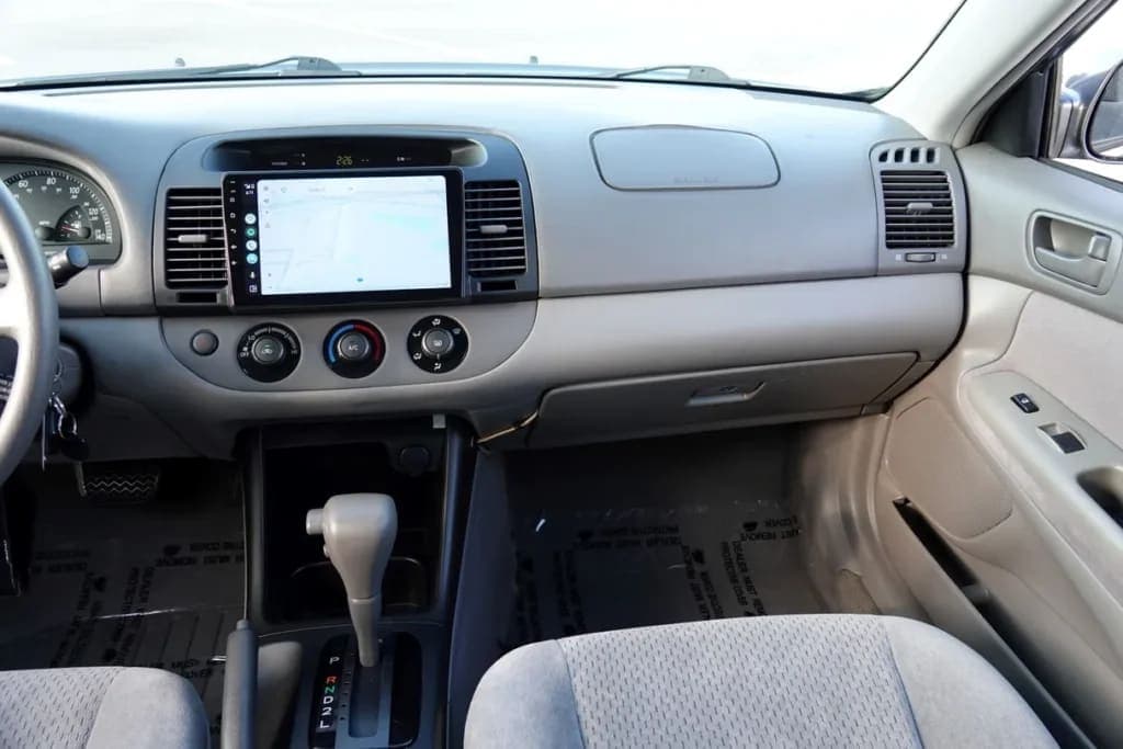 2002 Toyota Camry LE, view