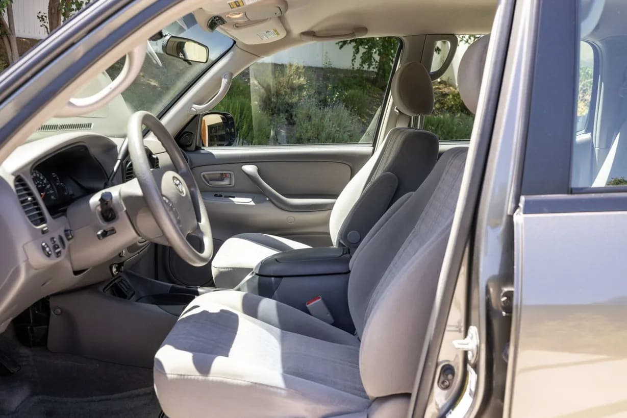 2006 Toyota Tundra SR5 Double Cab V8, view