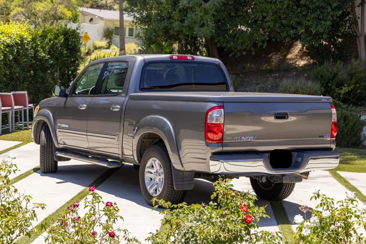 2006 Toyota Tundra SR5 Double Cab V8, view