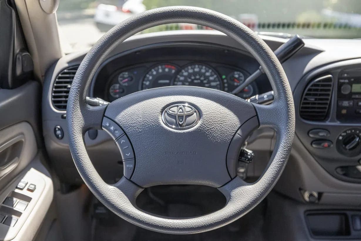 2006 Toyota Tundra SR5 Double Cab V8, view