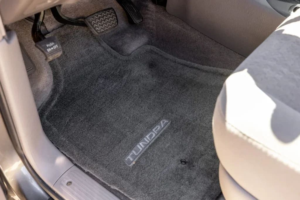 2006 Toyota Tundra SR5 Double Cab V8, view
