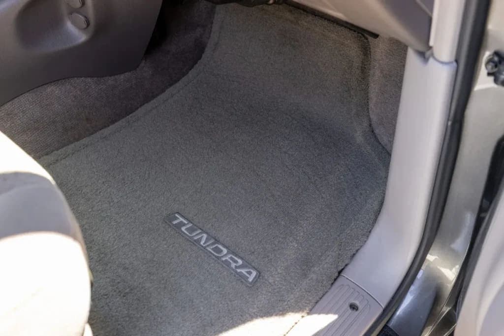 2006 Toyota Tundra SR5 Double Cab V8, view