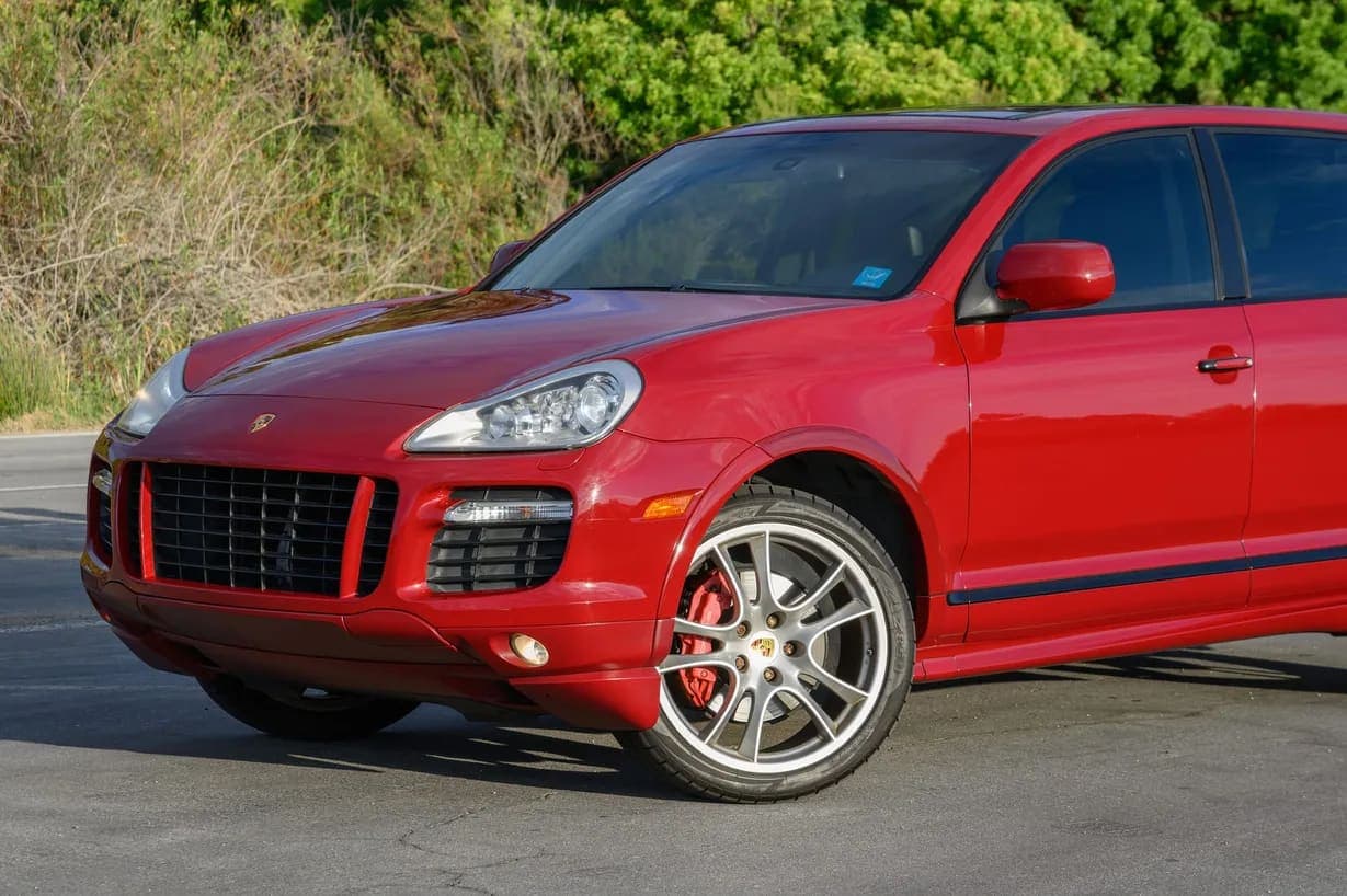 2008 Porsche Cayenne GTS, view