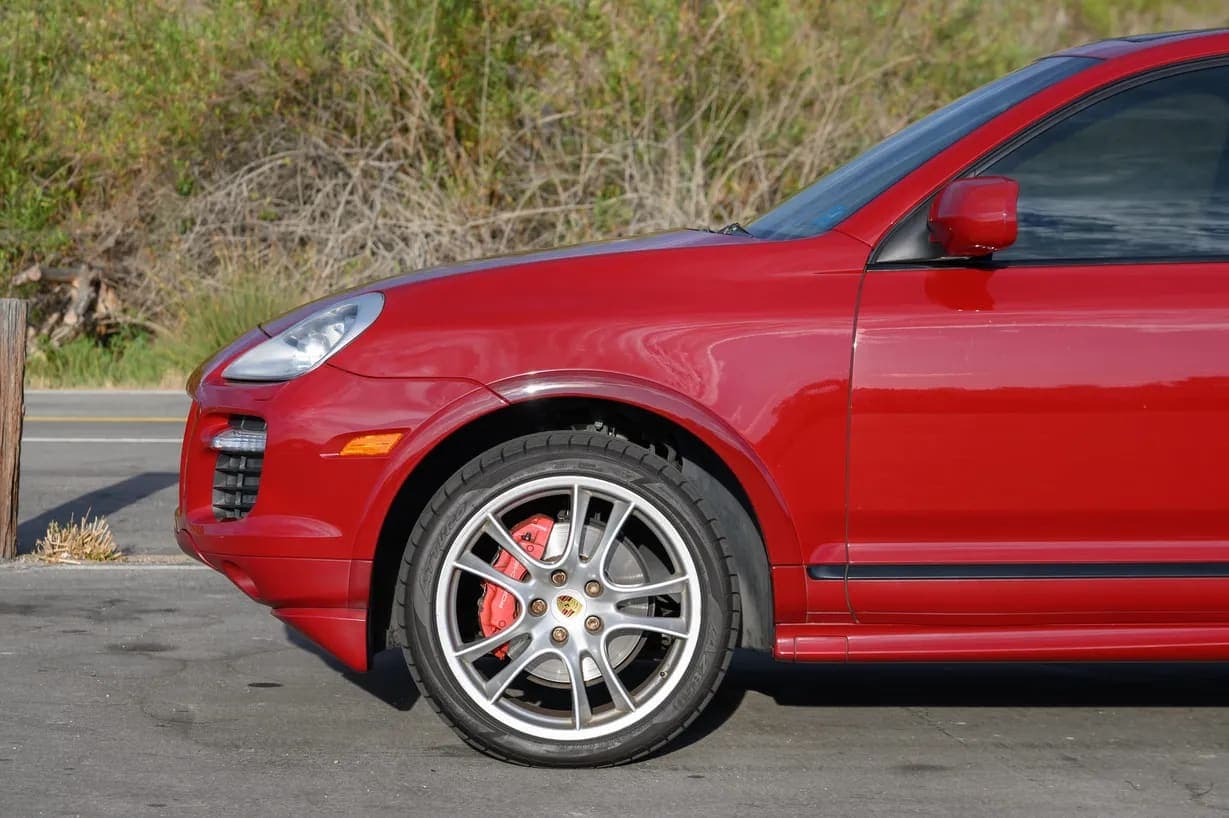 2008 Porsche Cayenne GTS, view