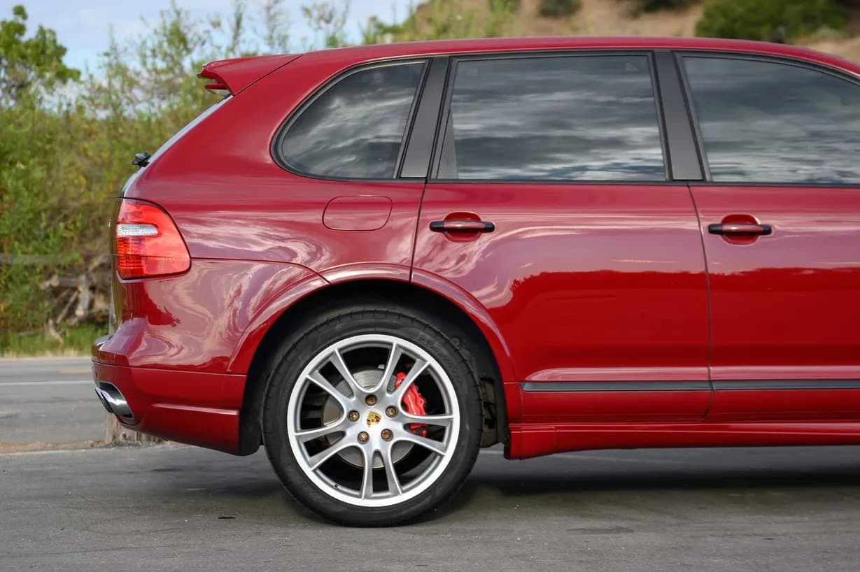 2008 Porsche Cayenne GTS, view