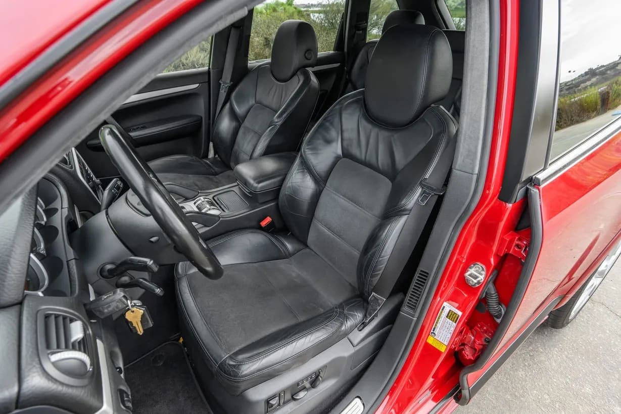 2008 Porsche Cayenne GTS, view