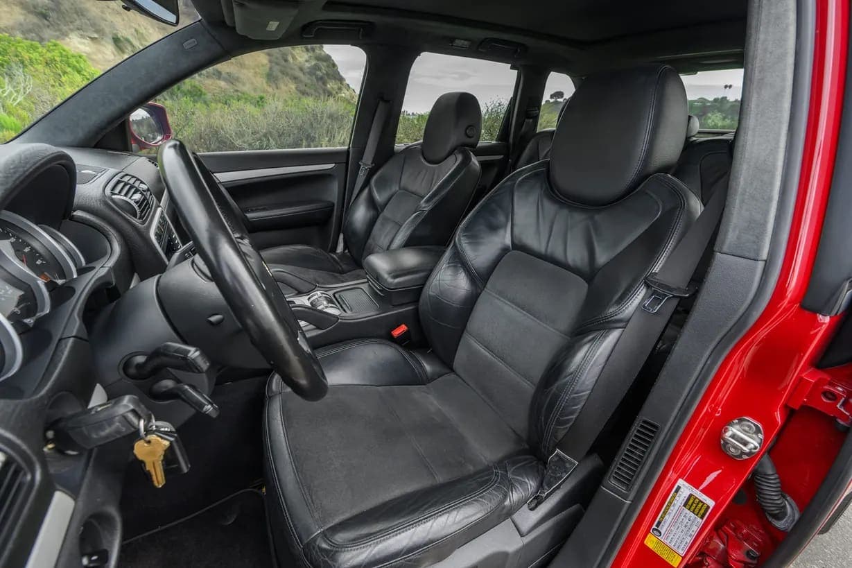 2008 Porsche Cayenne GTS, view