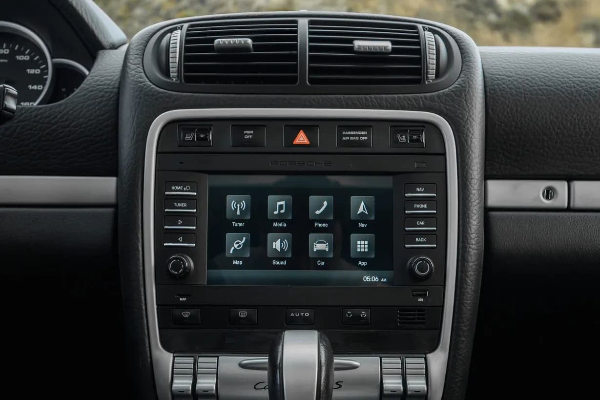 2008 Porsche Cayenne GTS, view