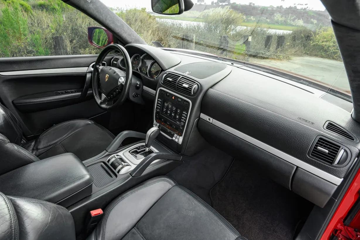 2008 Porsche Cayenne GTS, view