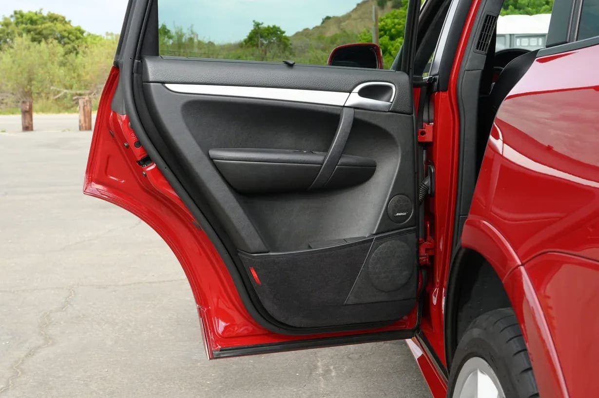 2008 Porsche Cayenne GTS, view