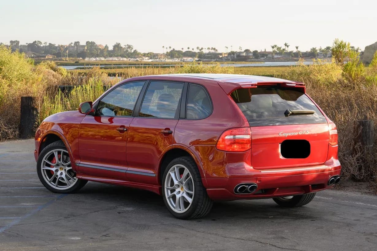 2008 Porsche Cayenne GTS, view