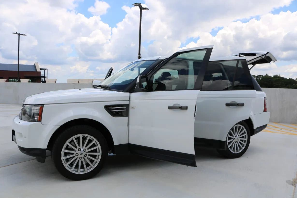 2011 Land Rover Range Rover Sport HSE, view
