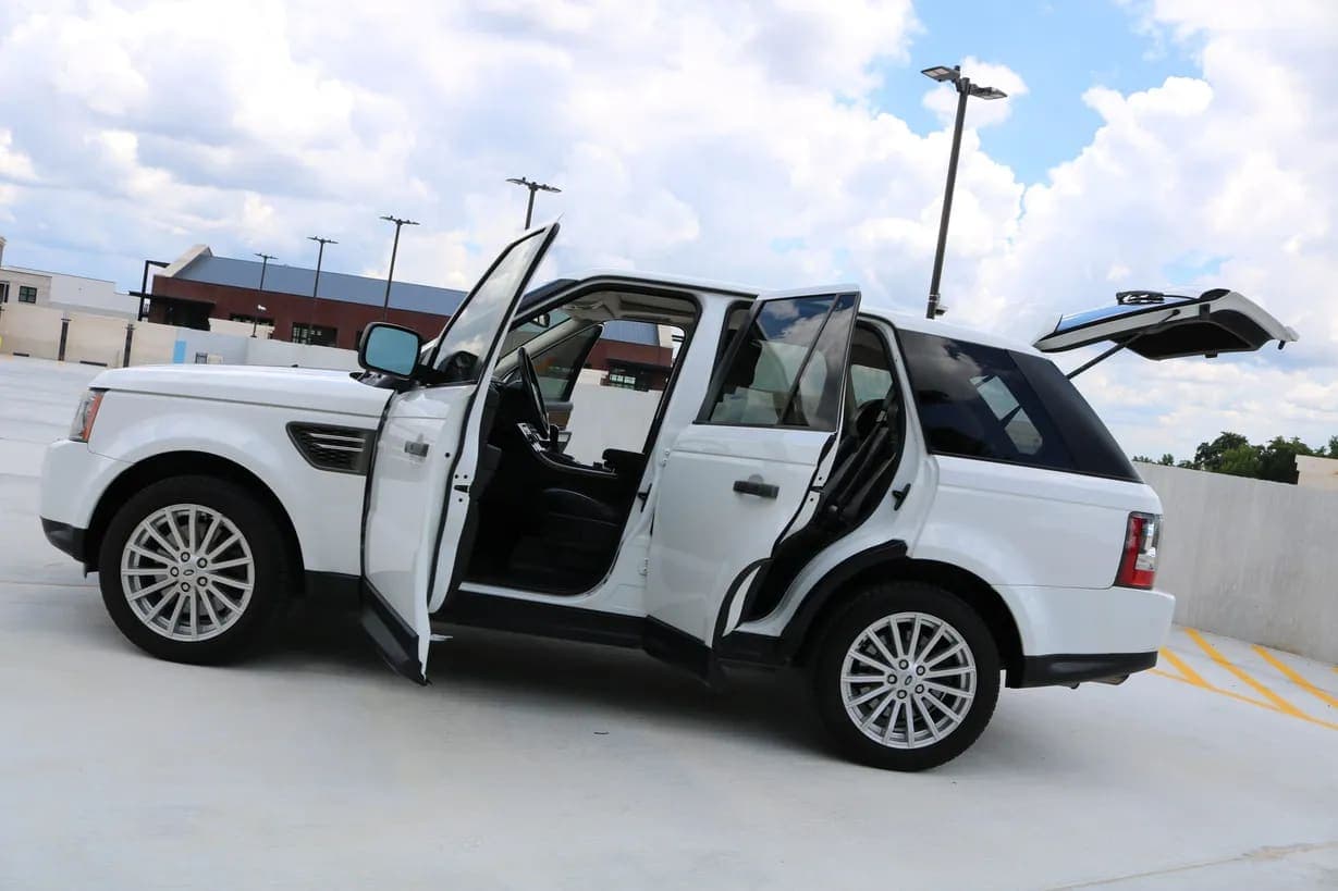 2011 Land Rover Range Rover Sport HSE, view