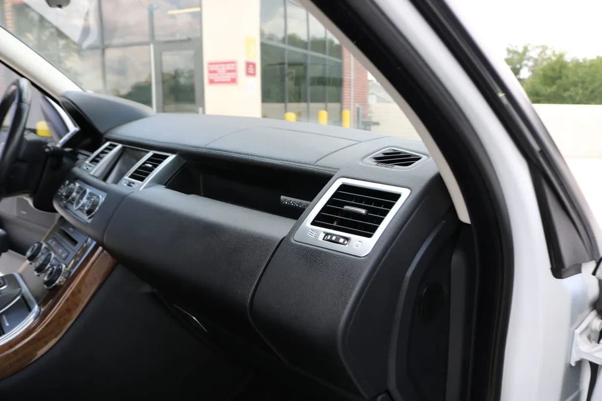 2011 Land Rover Range Rover Sport HSE, view