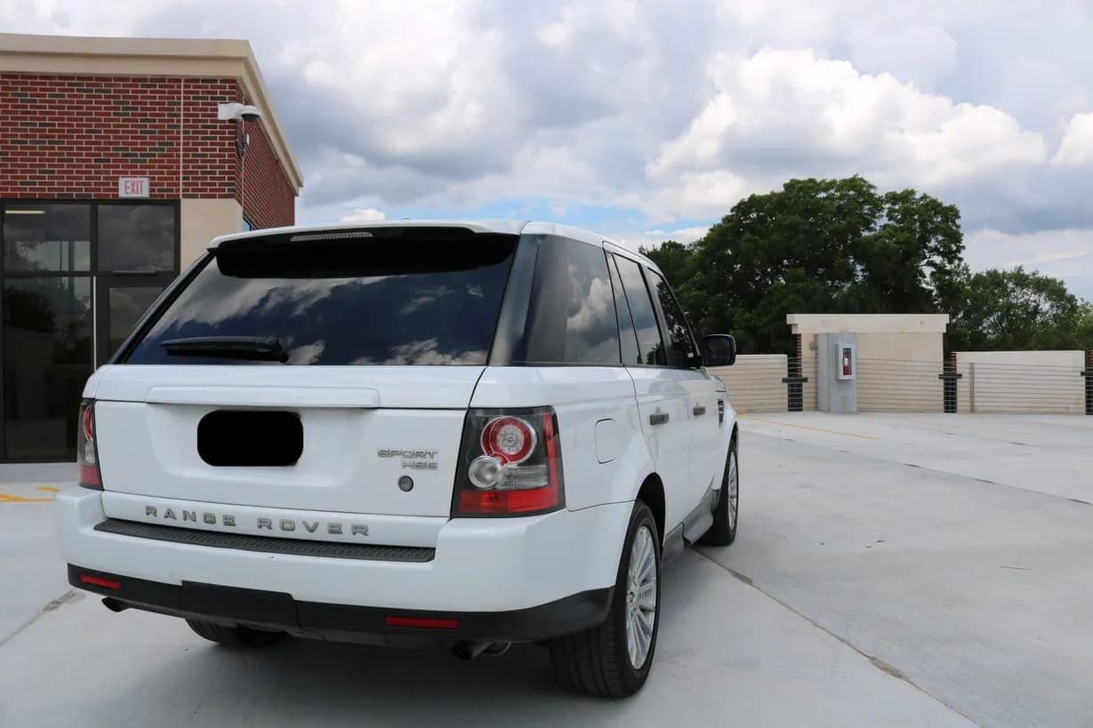 2011 Land Rover Range Rover Sport HSE, view