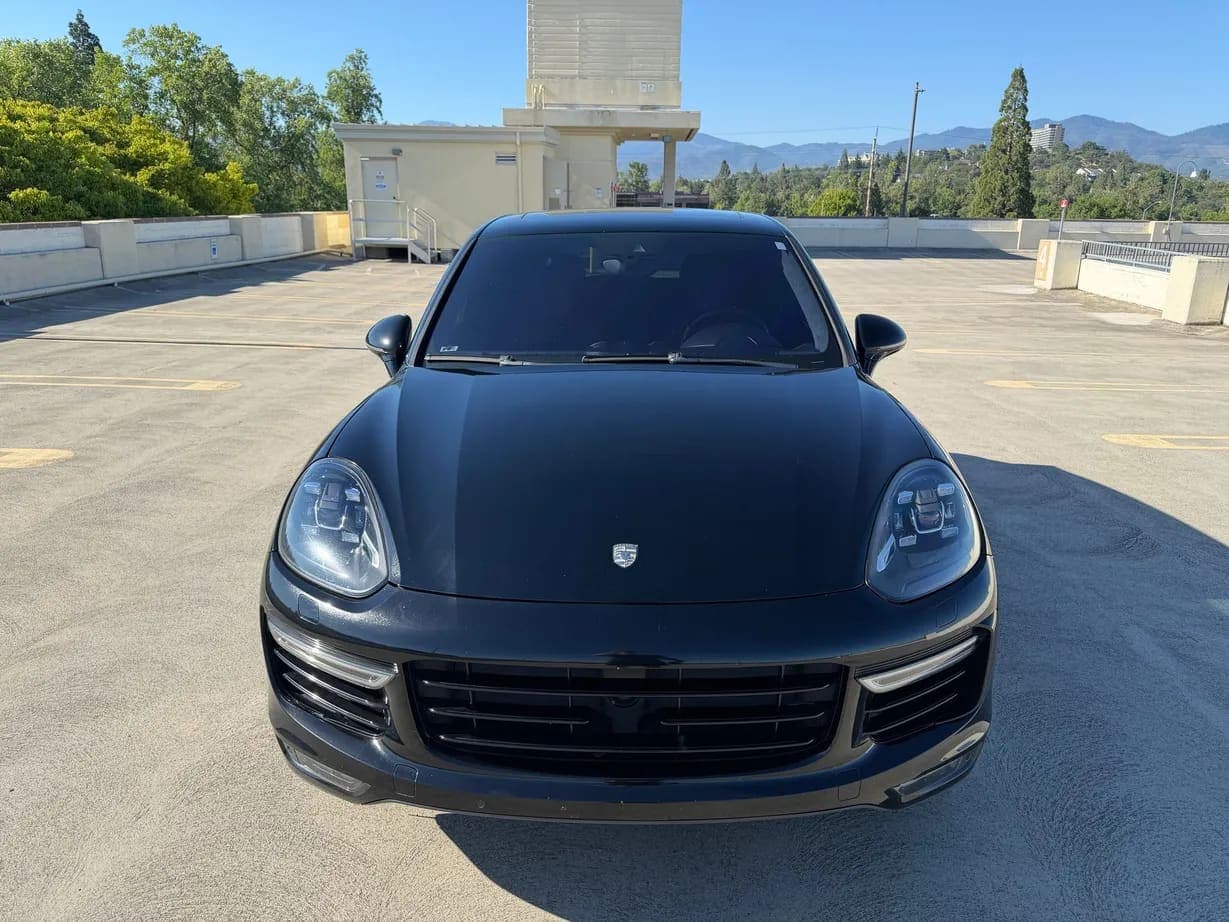 2016 Porsche Cayenne Turbo S, view