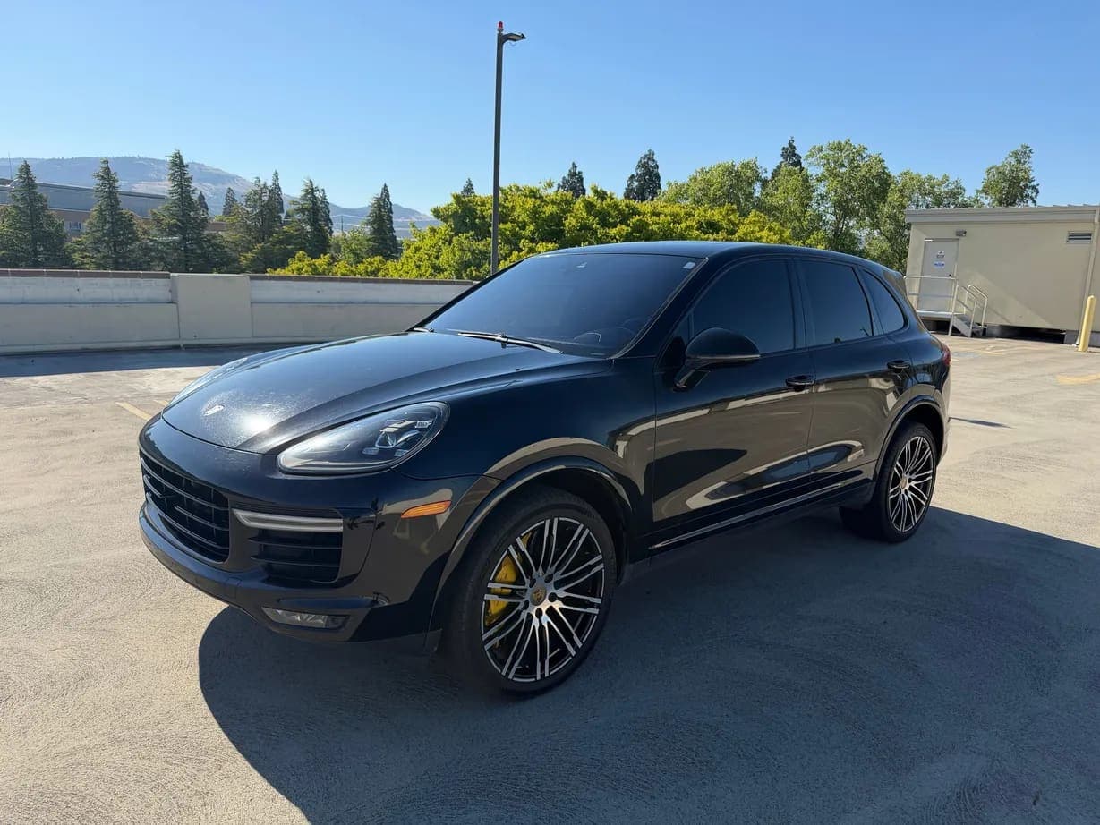 2016 Porsche Cayenne Turbo S, view