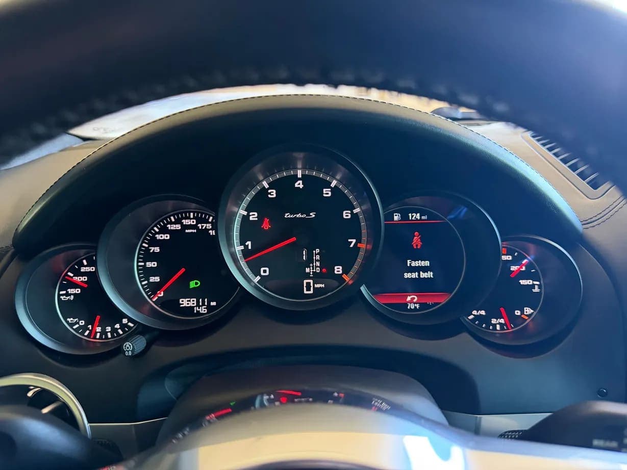 2016 Porsche Cayenne Turbo S, view