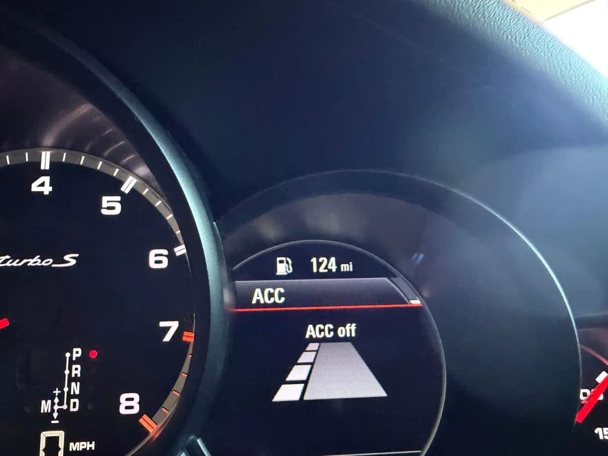 2016 Porsche Cayenne Turbo S, view