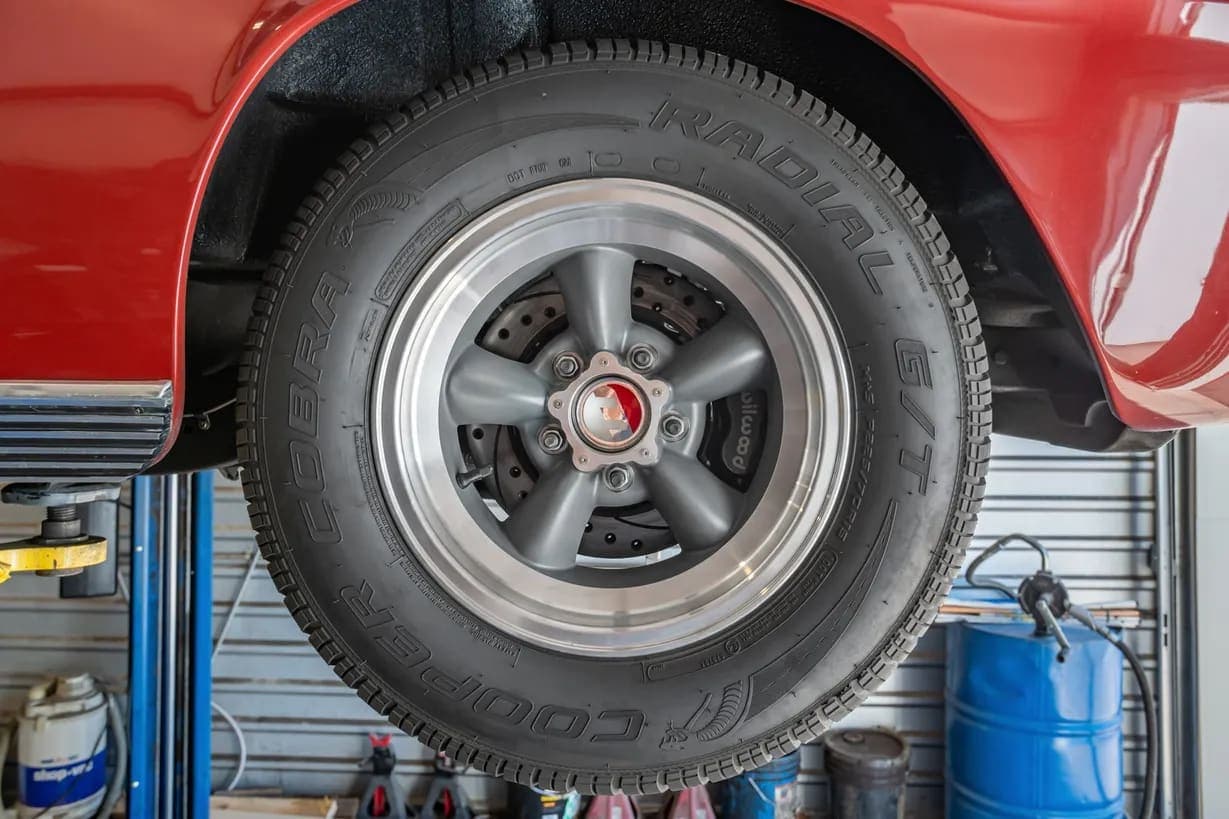 1962 Chevrolet Corvette 5-Speed, view